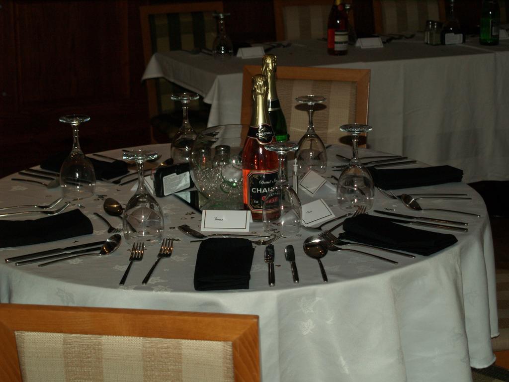 Antonine Hotel Falkirk Extérieur photo